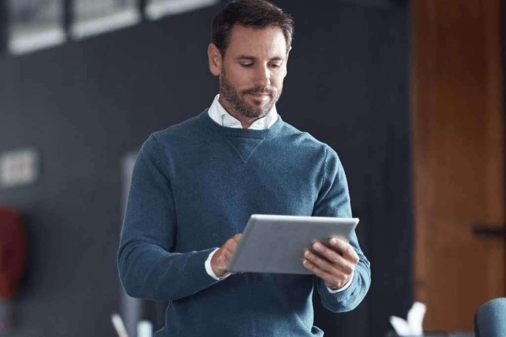 Broker using a Transportation Management System.